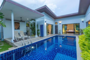 2 Beds large pool night market Soi Namjai v122